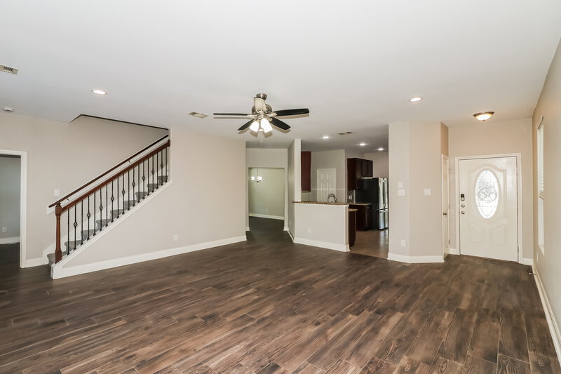 2,200/Mo, 29059 Birch Green Way Spring, TX 77386 Living Room View 2