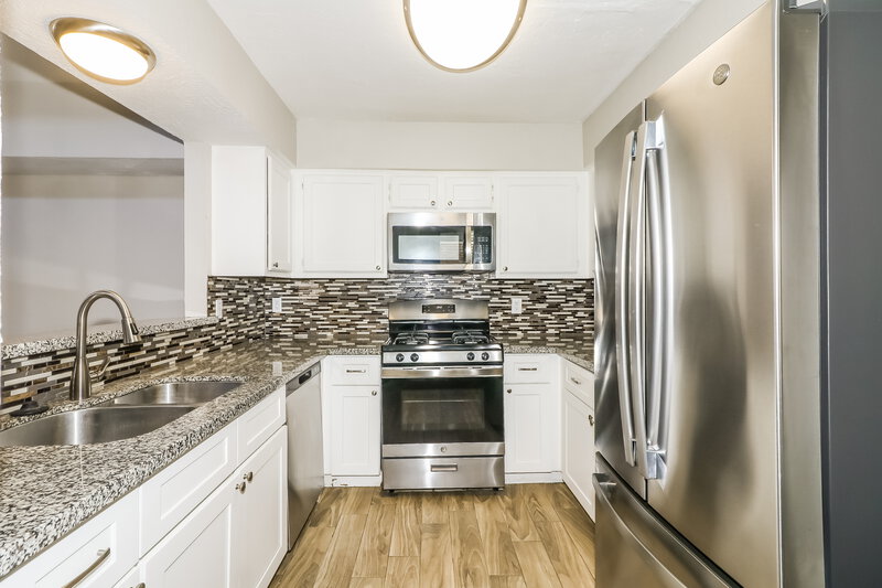 1,685/Mo, 4167 Amir St Houston, TX 77072 Kitchen View