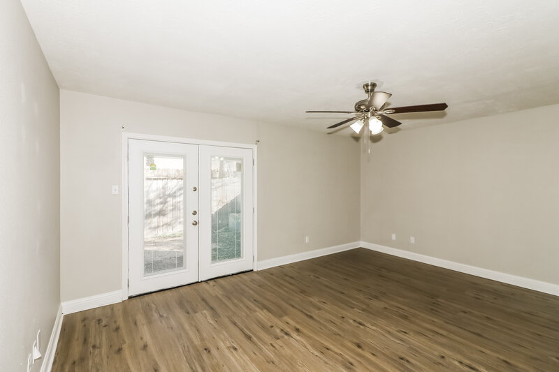 1,685/Mo, 4167 Amir St Houston, TX 77072 Main Bedroom View