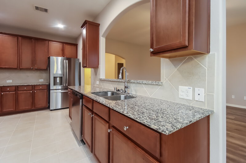 2,365/Mo, 12207 Golden Oasis Ln Humble, TX 77346 Kitchen View 2