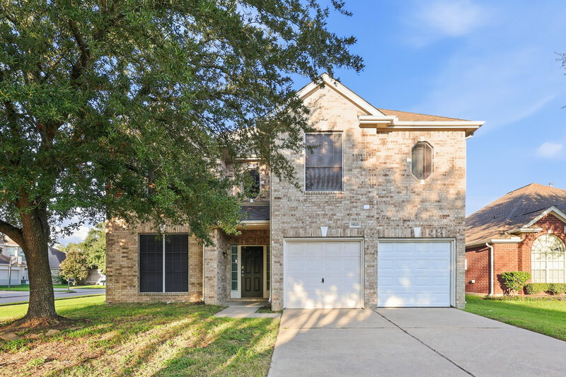 4 Bedroom House – 11003 Sentry Ct, Houston, TX 77065