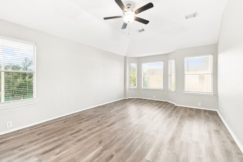2,175/Mo, 11003 Sentry Ct Houston, TX 77065 Primary Bedroom View