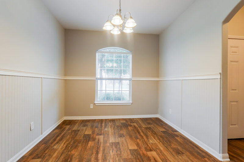 1,750/Mo, 2003 Lost Pine Ct Conroe, TX 77304 Dining Room View