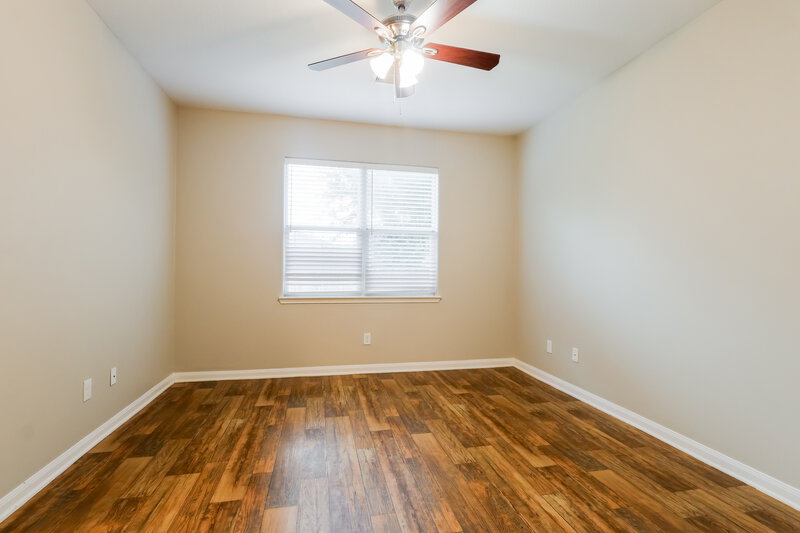 1,750/Mo, 2003 Lost Pine Ct Conroe, TX 77304 Main Bedroom View
