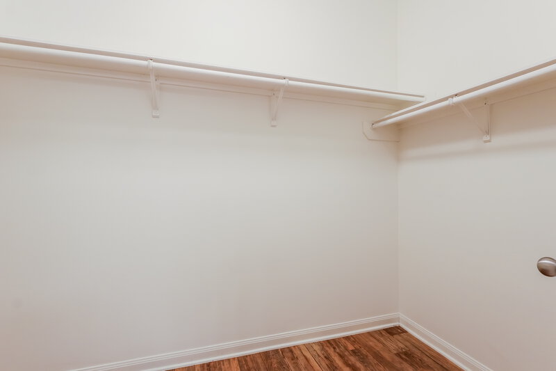 1,750/Mo, 2003 Lost Pine Ct Conroe, TX 77304 Walk In Closet View