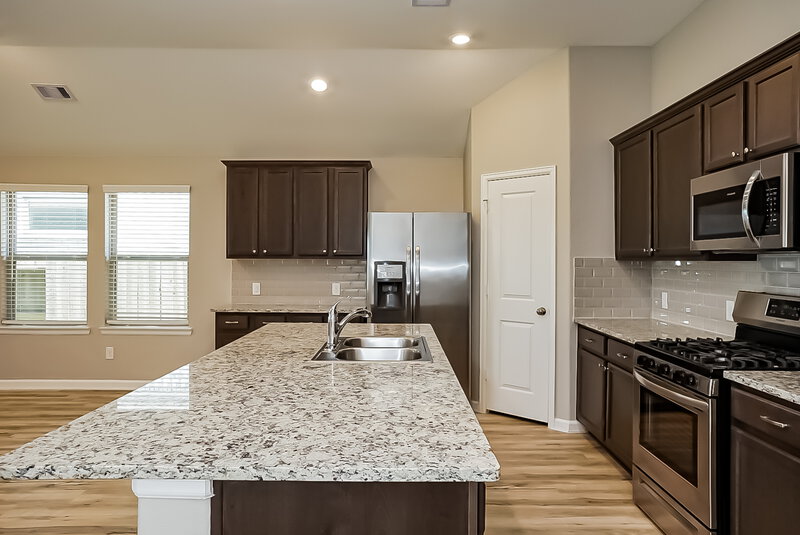 2,275/Mo, 24246 Palomino Sage Trl Katy, TX 77493 Kitchen View
