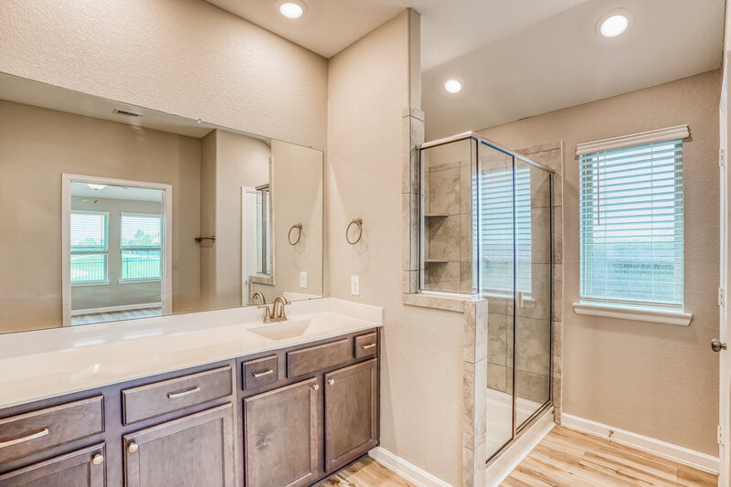 2,305/Mo, 24246 Palomino Sage Trl Katy, TX 77493 Main Bathroom View 2