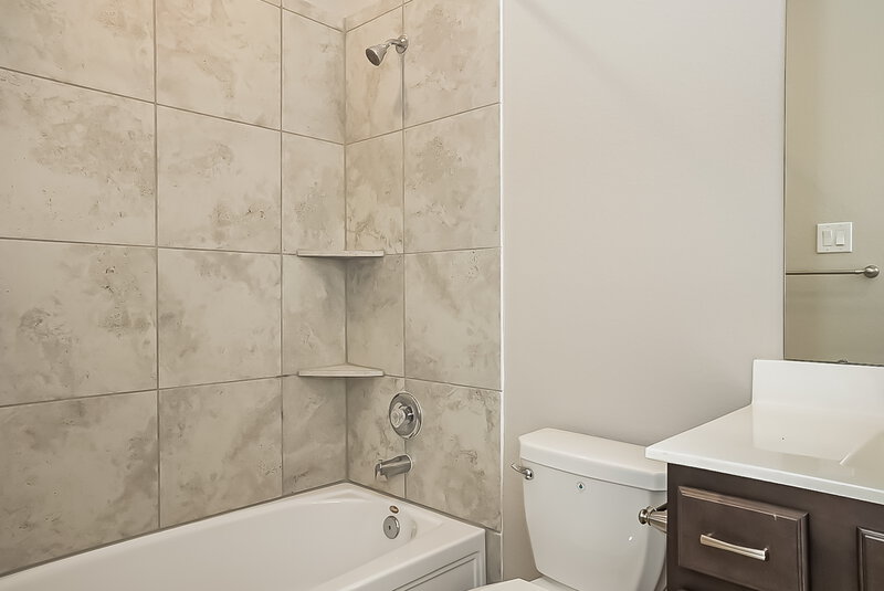 2,275/Mo, 24246 Palomino Sage Trl Katy, TX 77493 Bathroom View