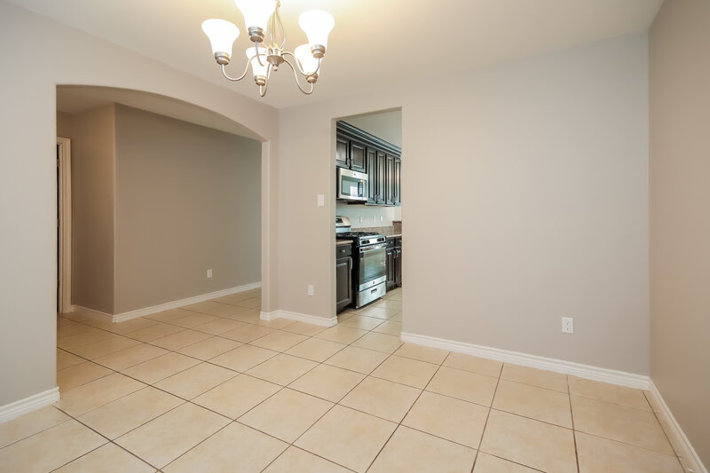 2,590/Mo, 5419 Rio Sabinas St Rosharon, TX 77583 Dining Room View 2