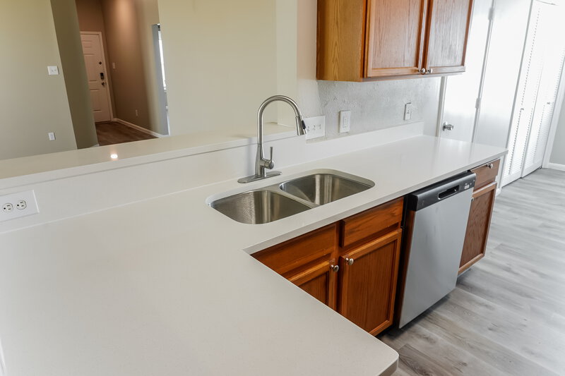 1,650/Mo, 5207 Riverwood Dr Richmond, TX 77469 Kitchen View