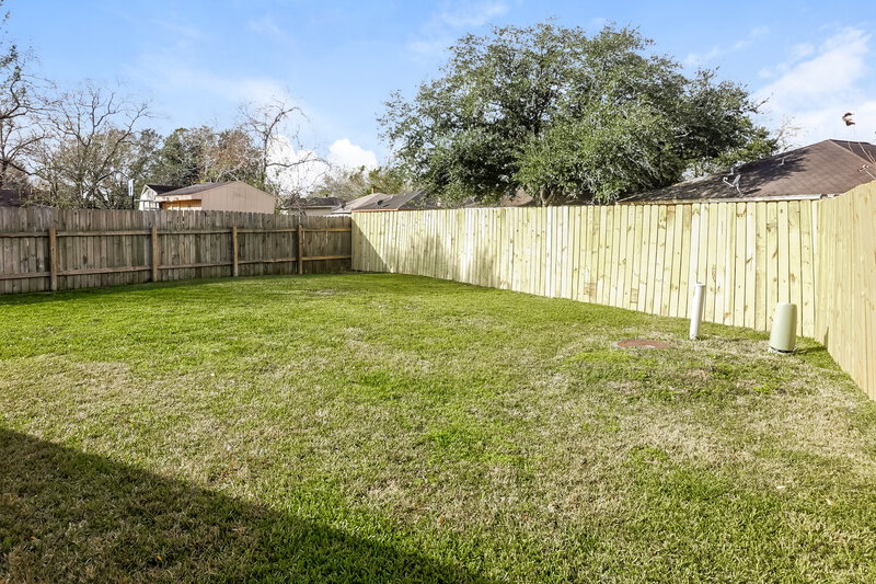 1,650/Mo, 5207 Riverwood Dr Richmond, TX 77469 Exterior View 2
