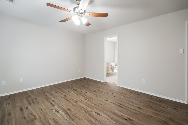 2,225/Mo, 16106 Chamomile Ct Houston, TX 77083 Main Bedroom View