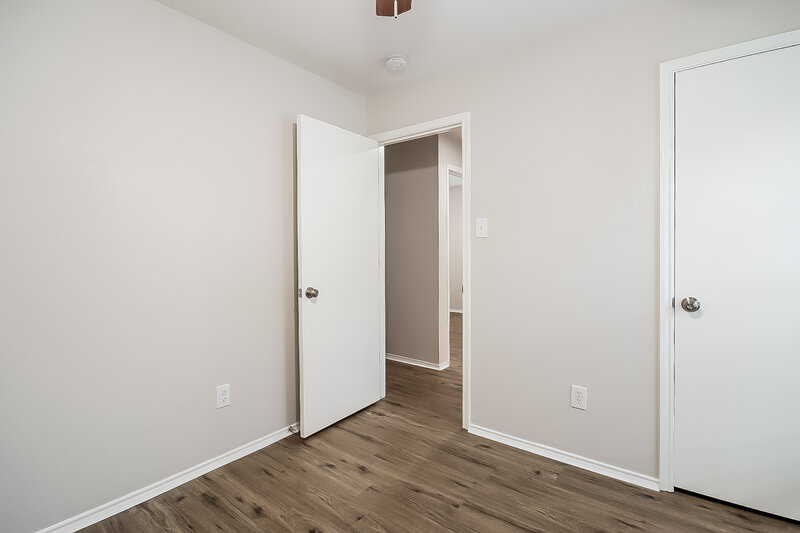2,225/Mo, 16106 Chamomile Ct Houston, TX 77083 Bedroom View