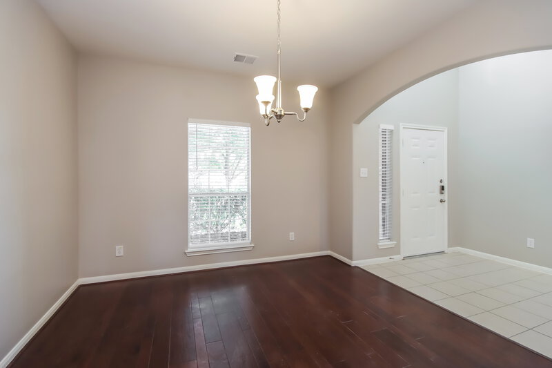 2,035/Mo, 31727 Forest Oak Park Ct Conroe, TX 77385 Dining Room View