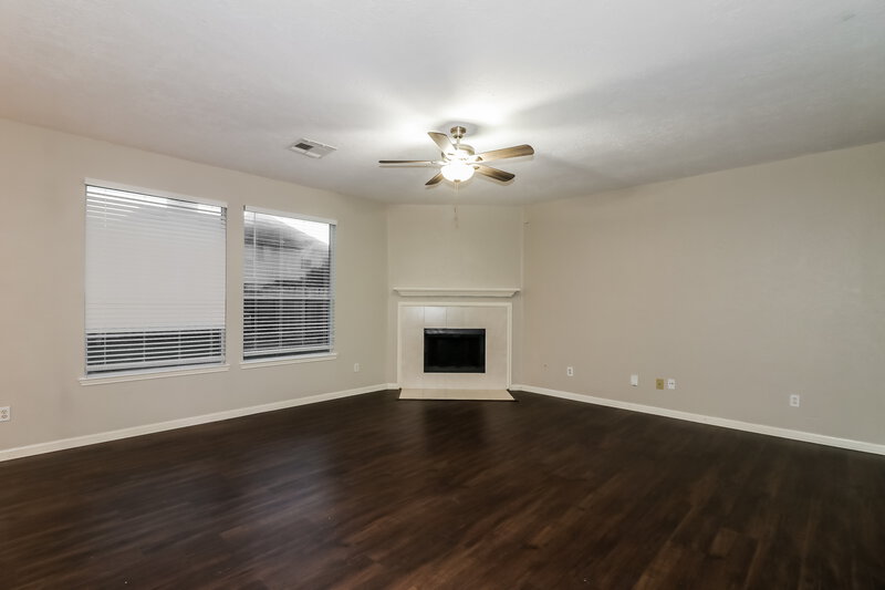 2,065/Mo, 20439 Westfield Estates Dr Katy, TX 77449 Living Room View