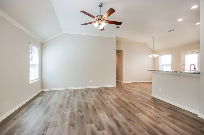 1,825/Mo, 2906 Old Draw Dr Humble, TX 77396 Living Room View