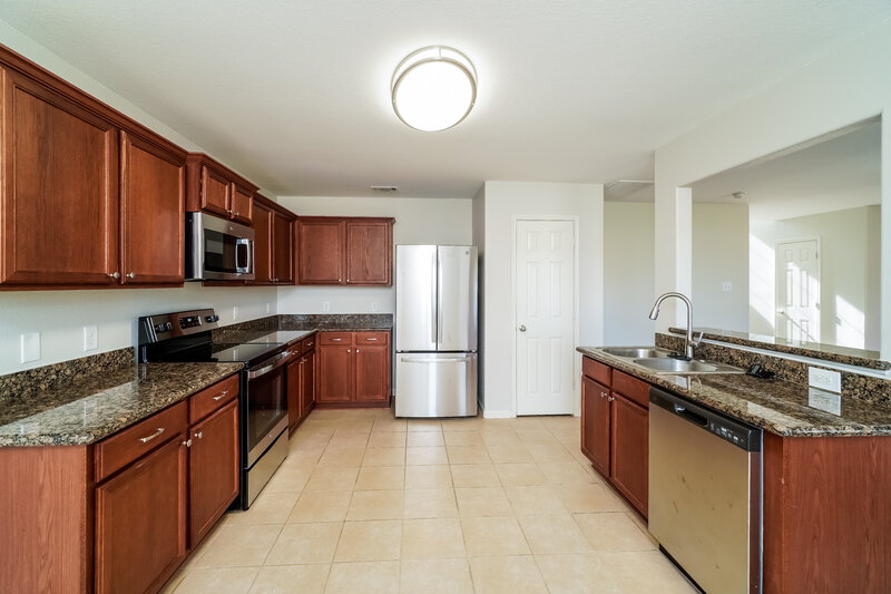 2,095/Mo, 28943 San Bernard River Loop Spring, TX 77386 Kitchen View 2