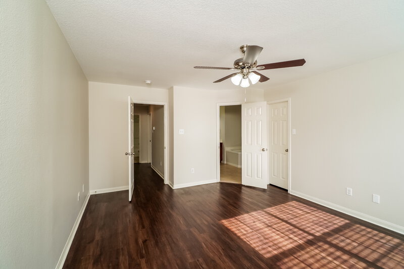 2,095/Mo, 28943 San Bernard River Loop Spring, TX 77386 Main Bedroom View