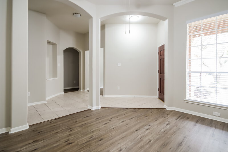 2,335/Mo, 14514 Red Mulberry Ln Houston, TX 77044 Dining Room View