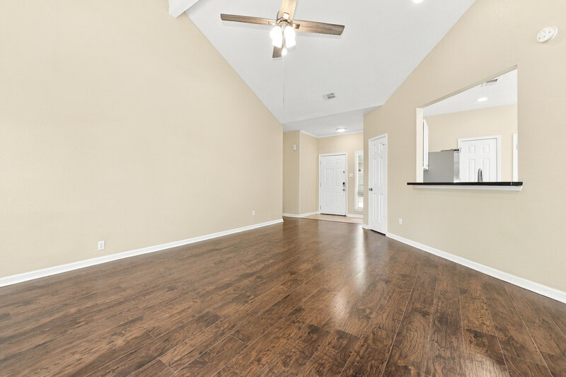 1,790/Mo, 3131 Ciderwood Dr Spring, TX 77373 Living Room View