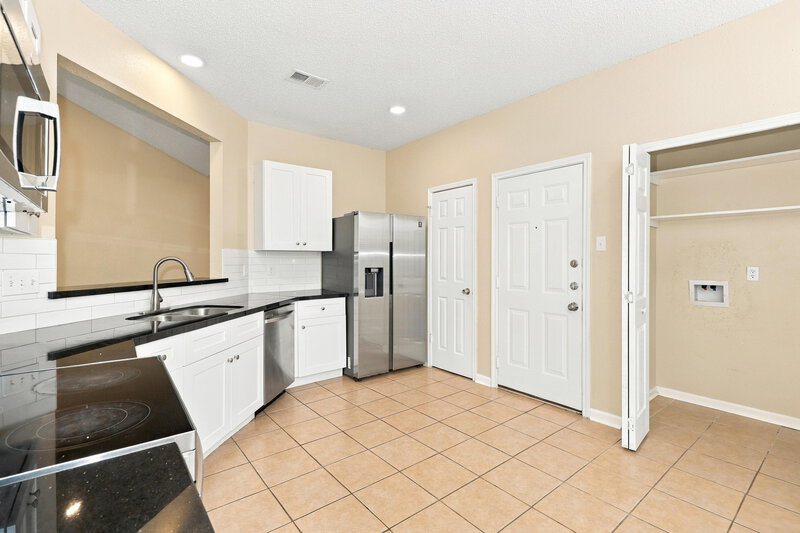 1,790/Mo, 3131 Ciderwood Dr Spring, TX 77373 Kitchen View
