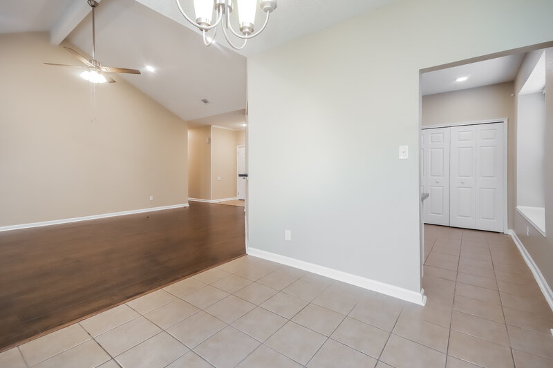 1,670/Mo, 3131 Ciderwood Dr Spring, TX 77373 Dining Room View 2