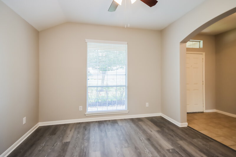 2,290/Mo, 12907 Pine Woods St Tomball, TX 77375 Dining Room View
