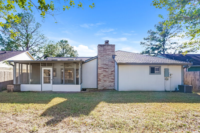 1,740/Mo, 18014 Glenledi Dr Houston, TX 77084 Rear View