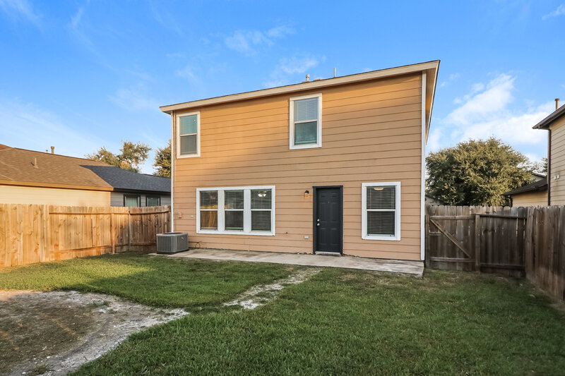 1,970/Mo, 12915 Cloverwalk Ln Houston, TX 77072 Rear View