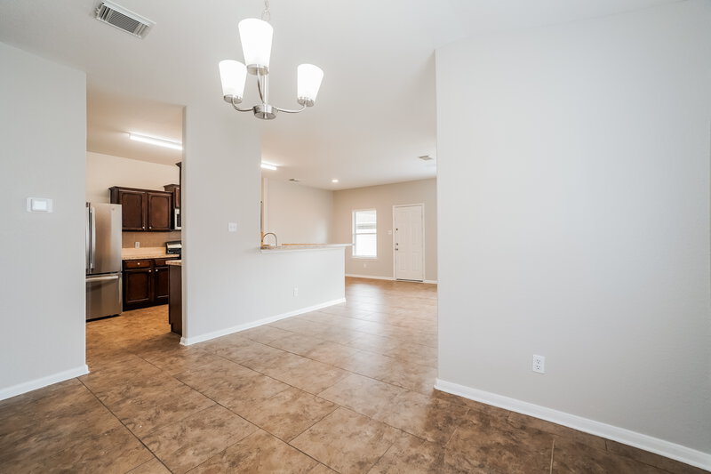 2,215/Mo, 21314 Bella Dulce Ct Spring, TX 77379 Dining Room View