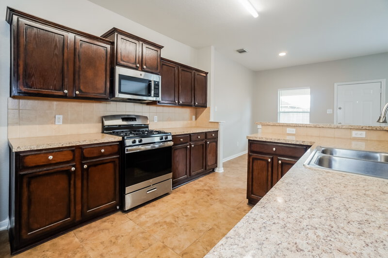 2,215/Mo, 21314 Bella Dulce Ct Spring, TX 77379 Kitchen View 2