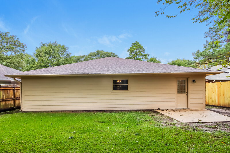 1,885/Mo, 5026 Monteith Dr Spring, TX 77373 Rear View