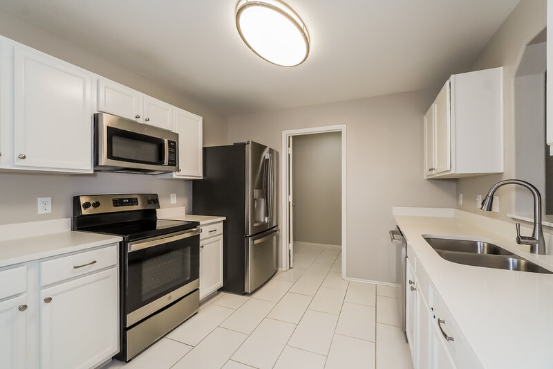 1,885/Mo, 839 Wild Cotton Rd Rosenberg, TX 77471 Kitchen View