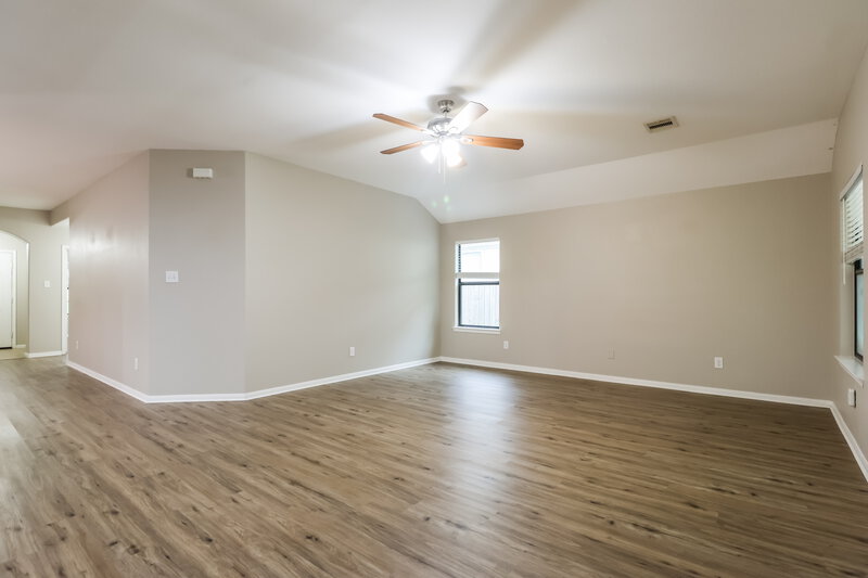 2,160/Mo, 2815 Lexington Park Dr Spring, TX 77373 Living Room View 3