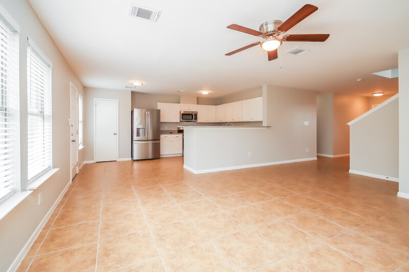 3,180/Mo, 15223 Falmouth Ave Houston, TX 77084 Living Room View