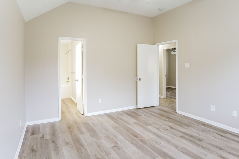 2,530/Mo, 6614 Windy River Ln Katy, TX 77449 Main Bedroom View