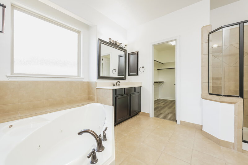 3,340/Mo, 24031 Augusta Falls Ln Spring, TX 77389 Main Bathroom View