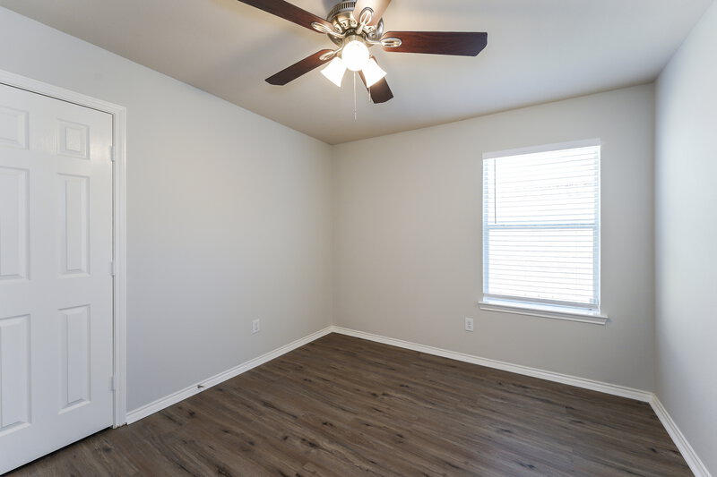 2,450/Mo, 28506 Carly Cove Ln Spring, TX 77386 Bedroom View 3