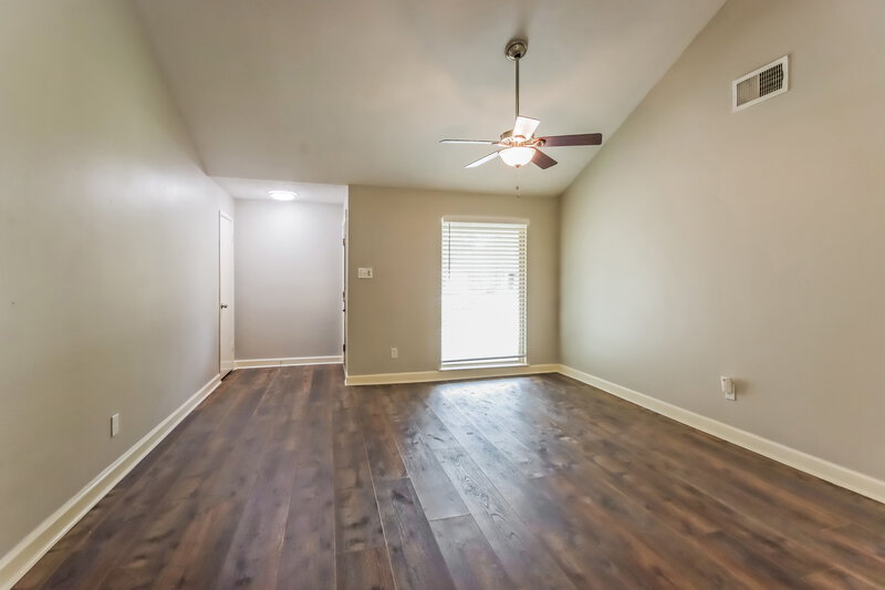 2,000/Mo, 3602 Brook Shadow Dr Houston, TX 77345 Dining Room View