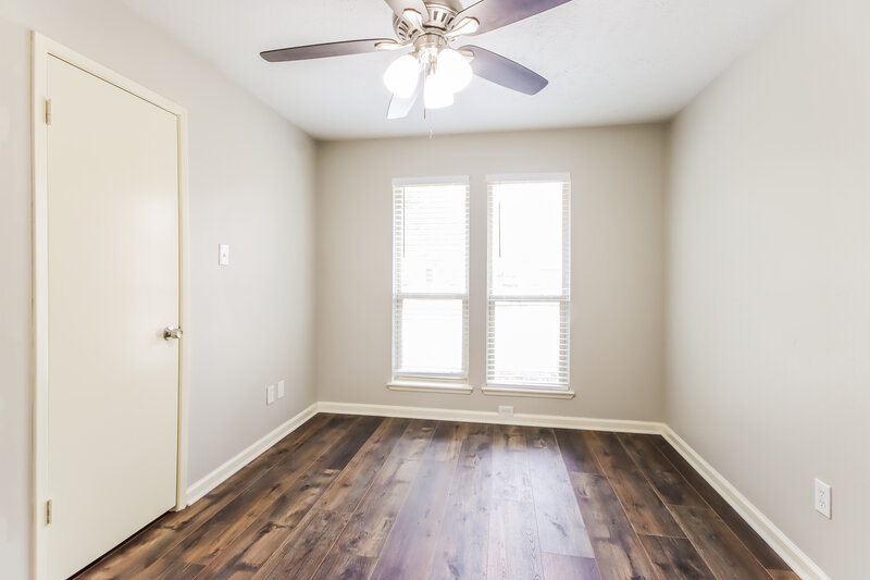 2,000/Mo, 3602 Brook Shadow Dr Houston, TX 77345 Bedroom View