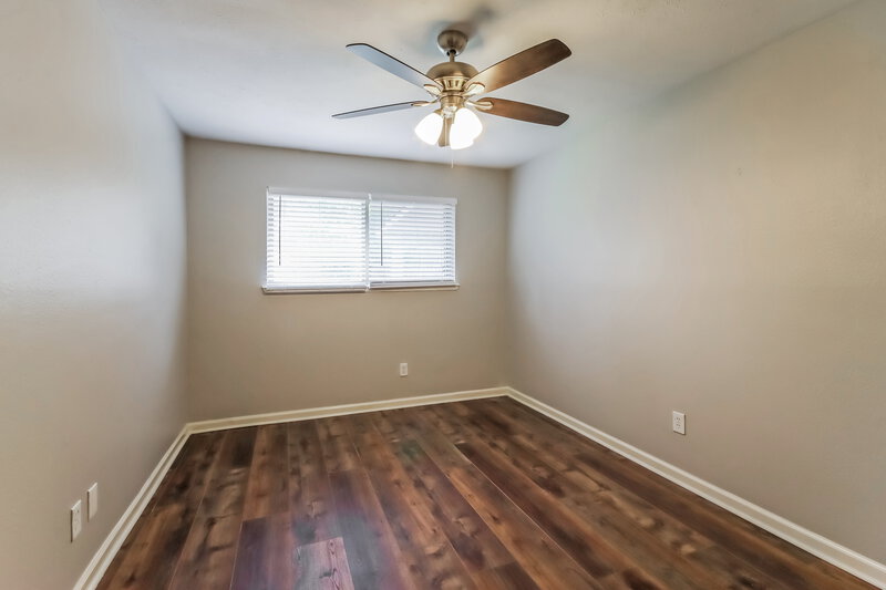 2,000/Mo, 3602 Brook Shadow Dr Houston, TX 77345 Bedroom View 2