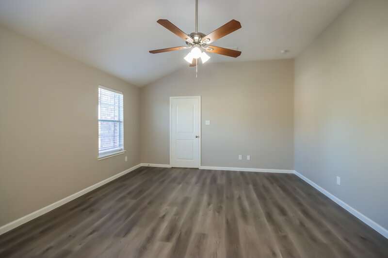 2,295/Mo, 29007 Fox Fountain Ln Spring, TX 77386 Main Bedroom View 2