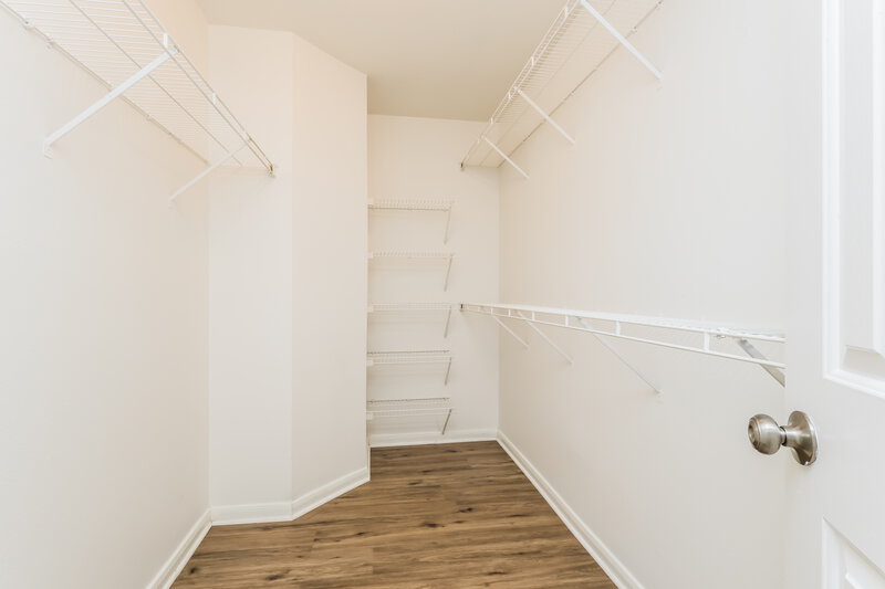 1,985/Mo, 10410 Enchanted Montgomery, TX 77356 Walk In Closet View