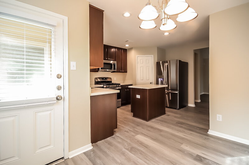 1,905/Mo, 5226 El Tigre Ln Baytown, TX 77521 Dining Room View