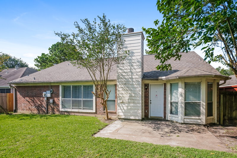 1,870/Mo, 1638 Rushworth Dr Houston, TX 77014 Rear View
