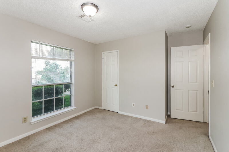 1,775/Mo, 1602 Clear Valley Dr Houston, TX 77014 Bedroom View 2