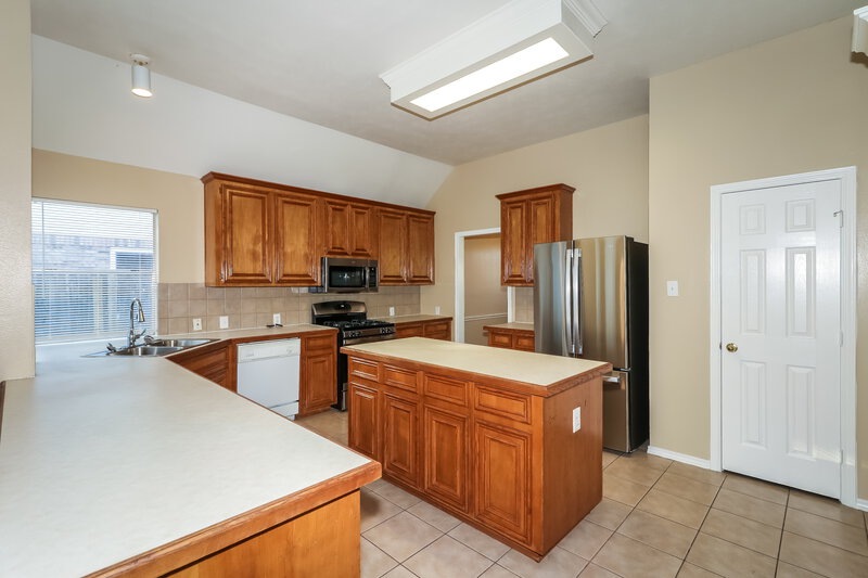 2,285/Mo, 2331 Hyland Park Houston, TX 77014 Misc View 3