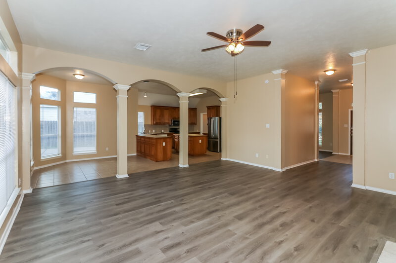 2,285/Mo, 2331 Hyland Park Houston, TX 77014 Misc View 6