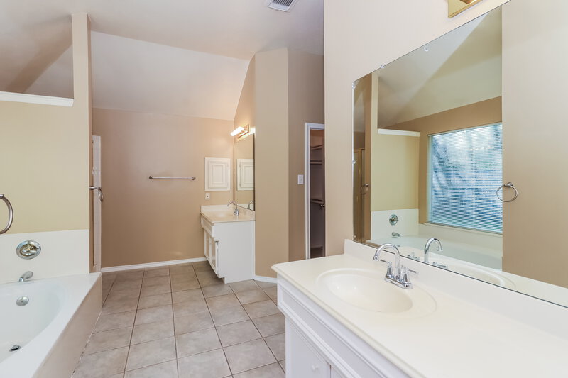2,285/Mo, 2331 Hyland Park Houston, TX 77014 Misc View 9