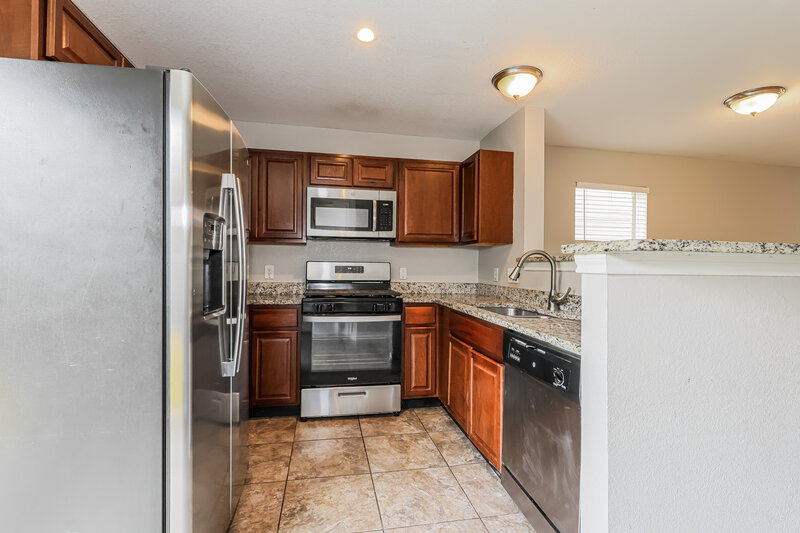 1,695/Mo, 2130 Whittier Dr Houston, TX 77032 Kitchen View